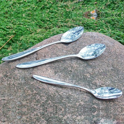 不锈钢餐具批发——义乌德准电子商务商行提供厚汤勺一件代发服务